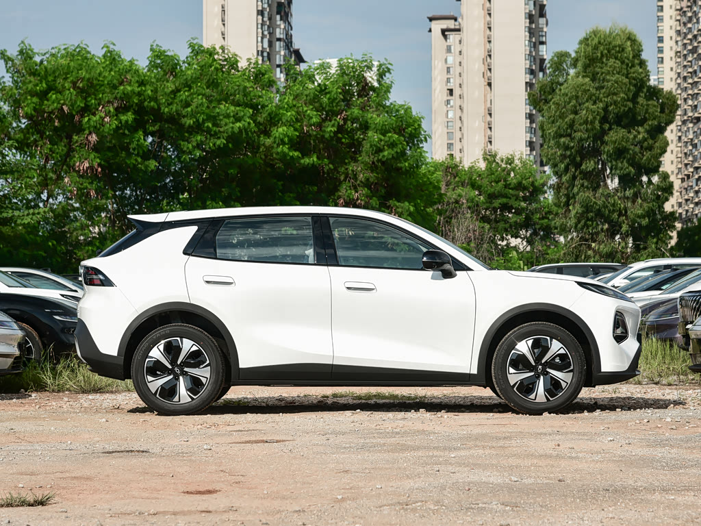 Changan Qiyuan Q05, фото 3