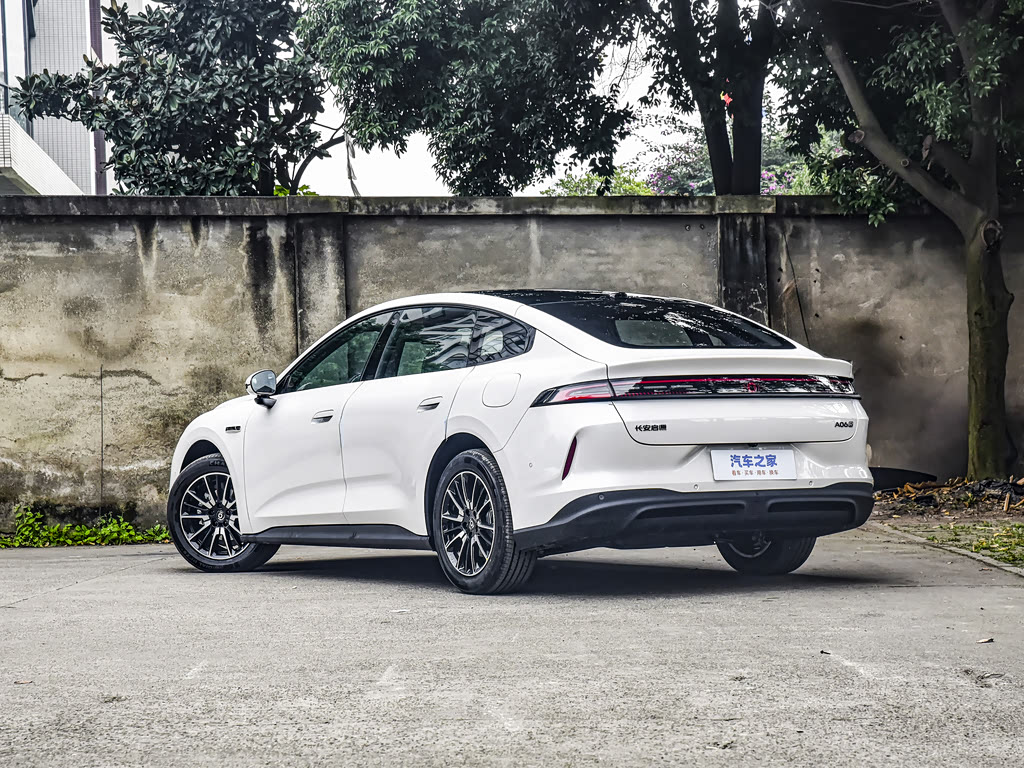 Changan Qiyuan A06, фото 2