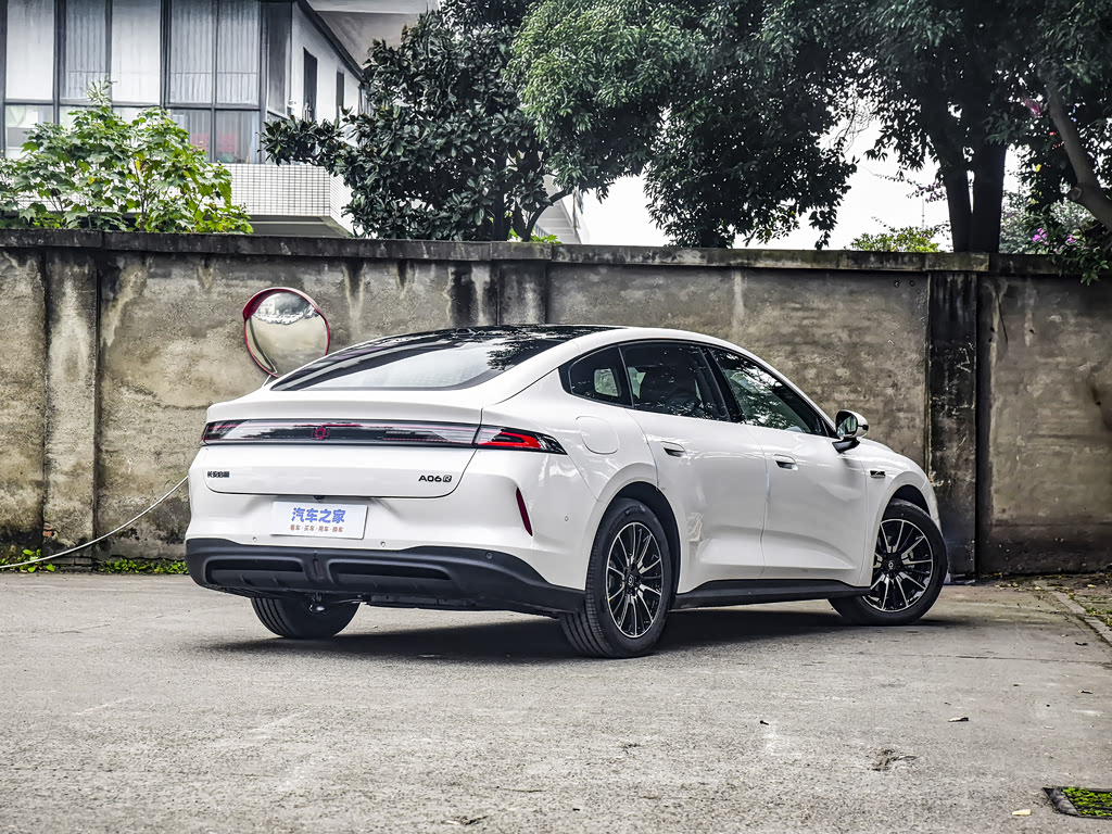 Changan Qiyuan A06, фото 4