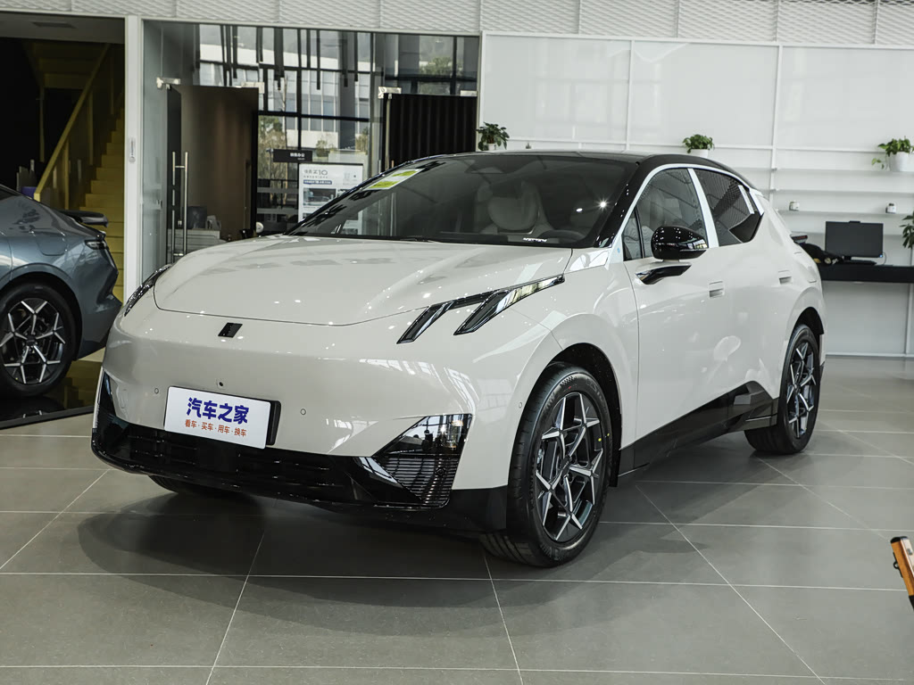 Lynk & Co Z20