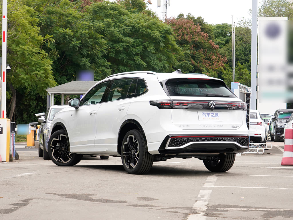 Volkswagen Tiguan L, фото 3