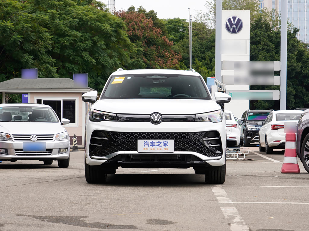 Volkswagen Tiguan L, фото 6