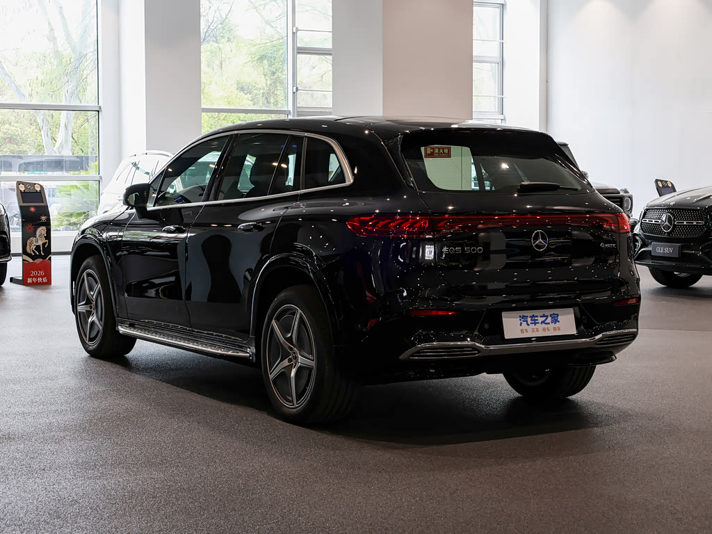 Mercedes-Benz EQS SUV, фото 4