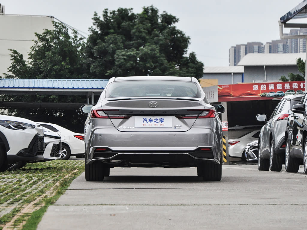 Toyota Camry, фото 4