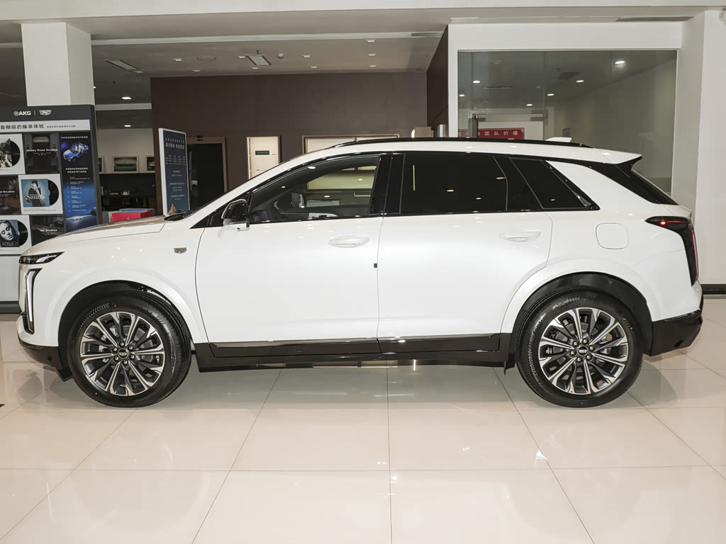 Cadillac XT5, фото 3