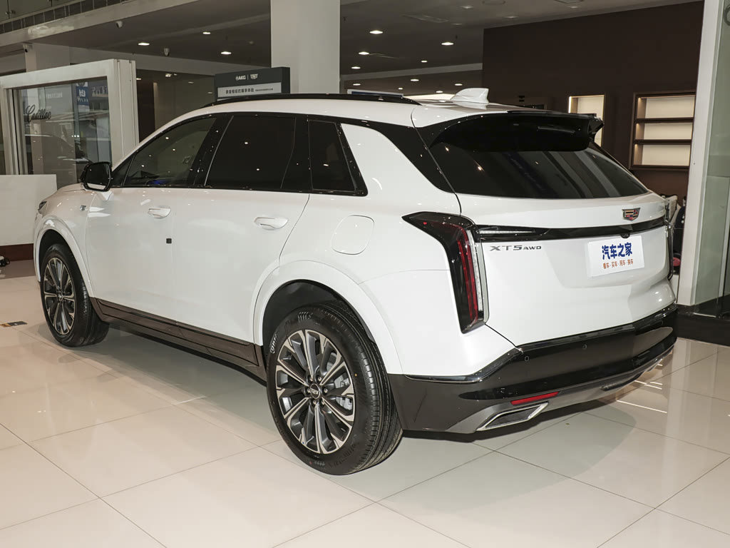 Cadillac XT5, фото 5