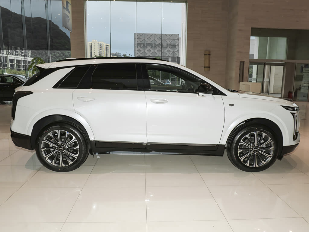 Cadillac XT5, фото 7