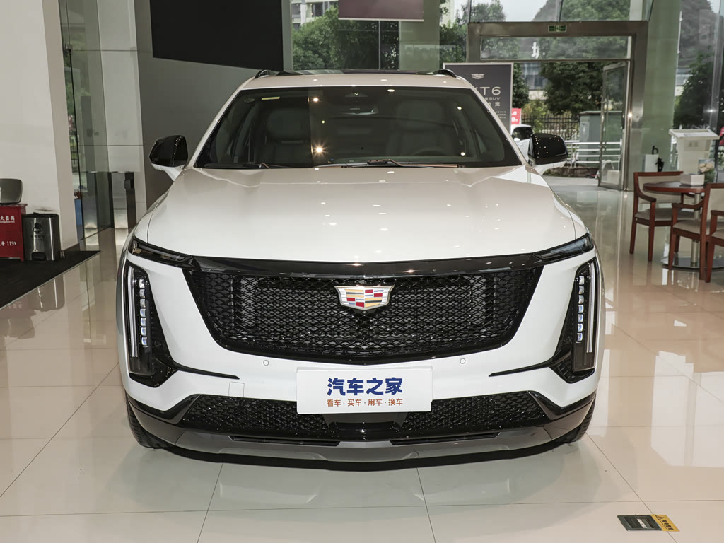 Cadillac XT5, фото 8